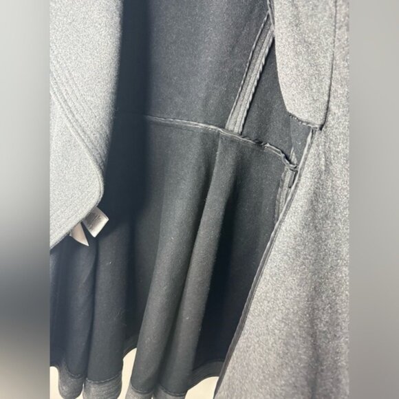 BCBGMaxAzria Gray Coat - Size M - Picture 8 of 16